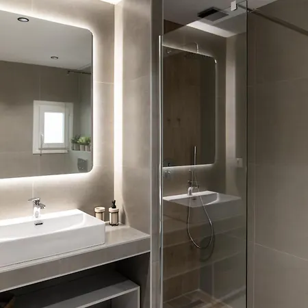 Apartment Homevision - Urban Hub