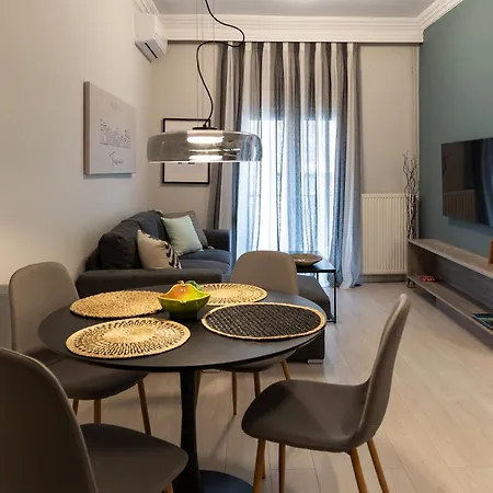 Urban Hub - Downtown - Balcony - 200mbps - Netflix - Ac *