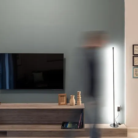 Urban Hub - Downtown - Balcony - 200mbps - Netflix - Ac Apartment Thessaloniki