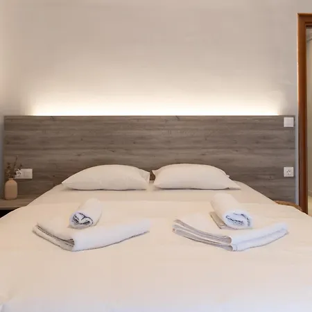 Urban Hub - Downtown - Balcony - 200mbps - Netflix - Ac *